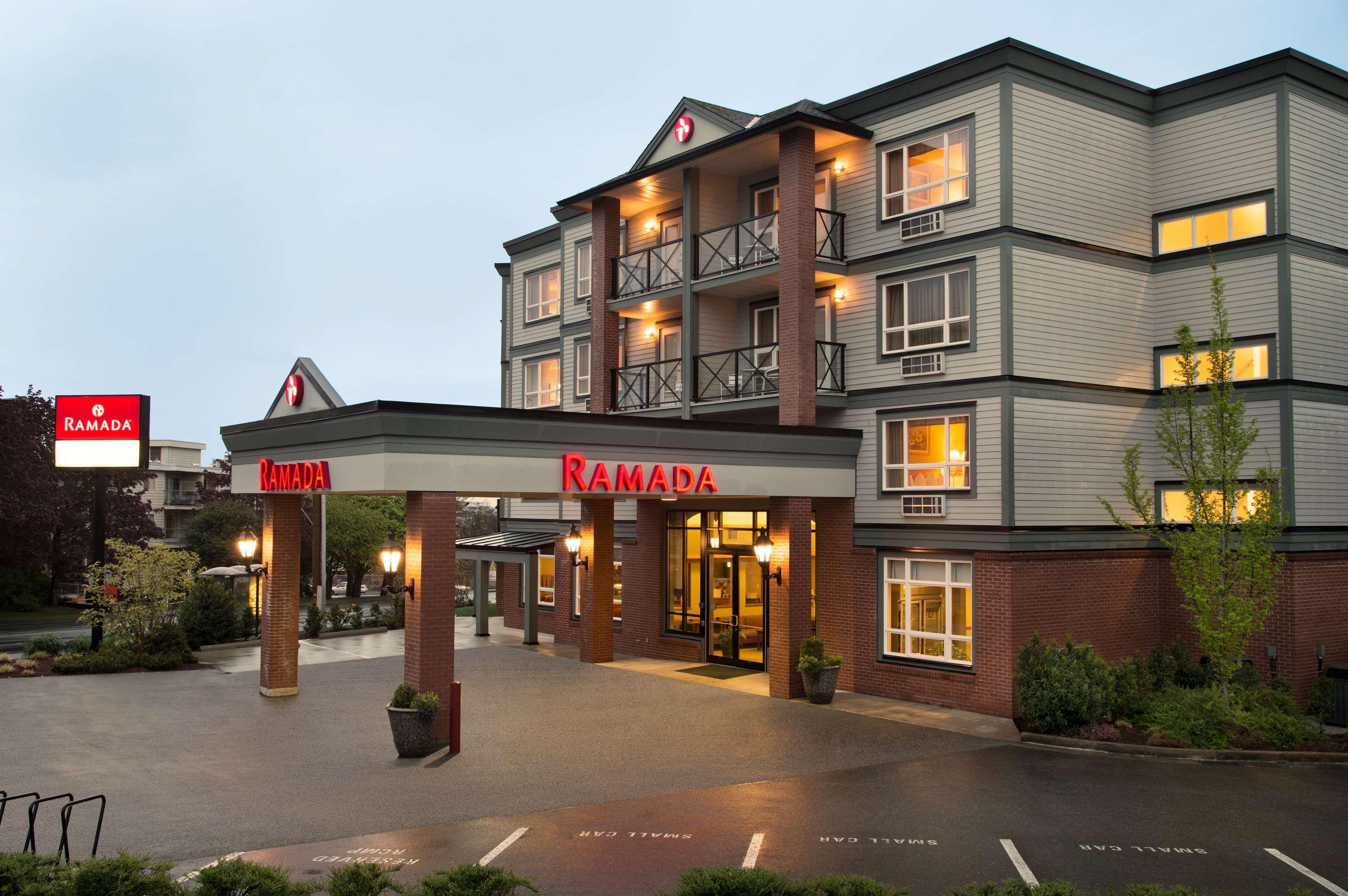 Hotel Ramada By Wyndham Nanaimo Zewnętrze zdjęcie