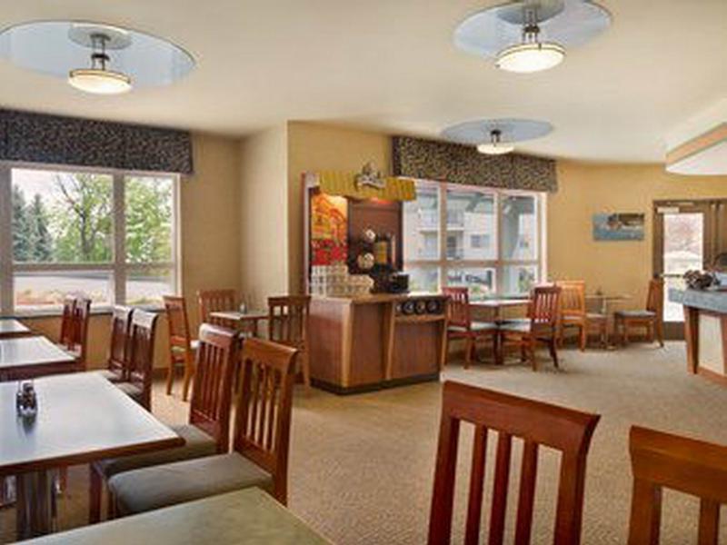 Hotel Ramada By Wyndham Nanaimo Zewnętrze zdjęcie